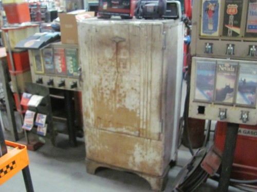Refridgerator