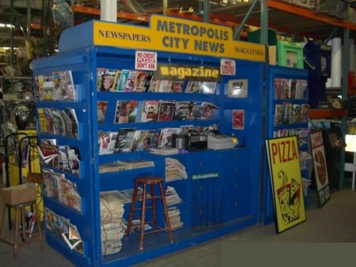 Large Blue Newspaper Kiosk / News Stand with Barn Doors