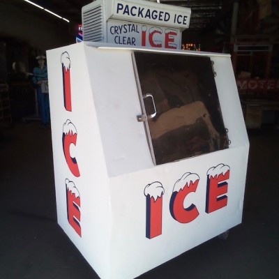 Large Ice Machine