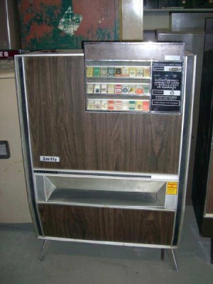 1960 Cigarette Machine