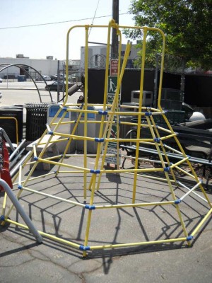 Playground - Yellow Hex Jungle Gym (Stake Bed Truck Only)