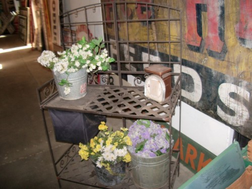 Metal Wire Potting Stand