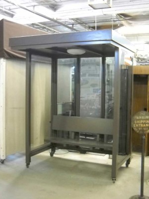 Medium, Dark Expresso Brown Bus Stop Enclosure